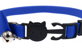Blauwe strik breakaway kattenhalsband met kattensluiting, verstelbare pasvorm, zilveren bel en stevige ring voor kattenpenning.